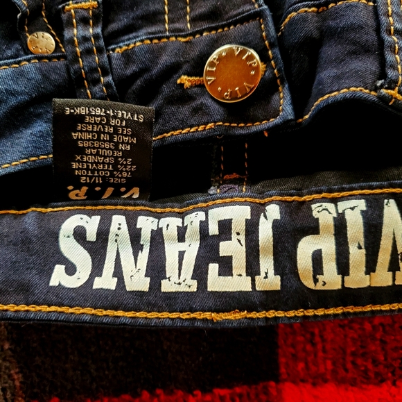 VIP Jeans - Picture 2 of 3